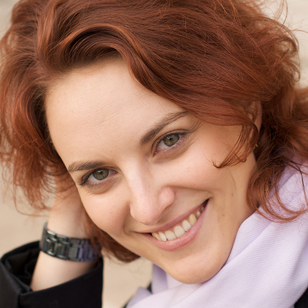 Elizabeth Bailey Soprano 600x600px